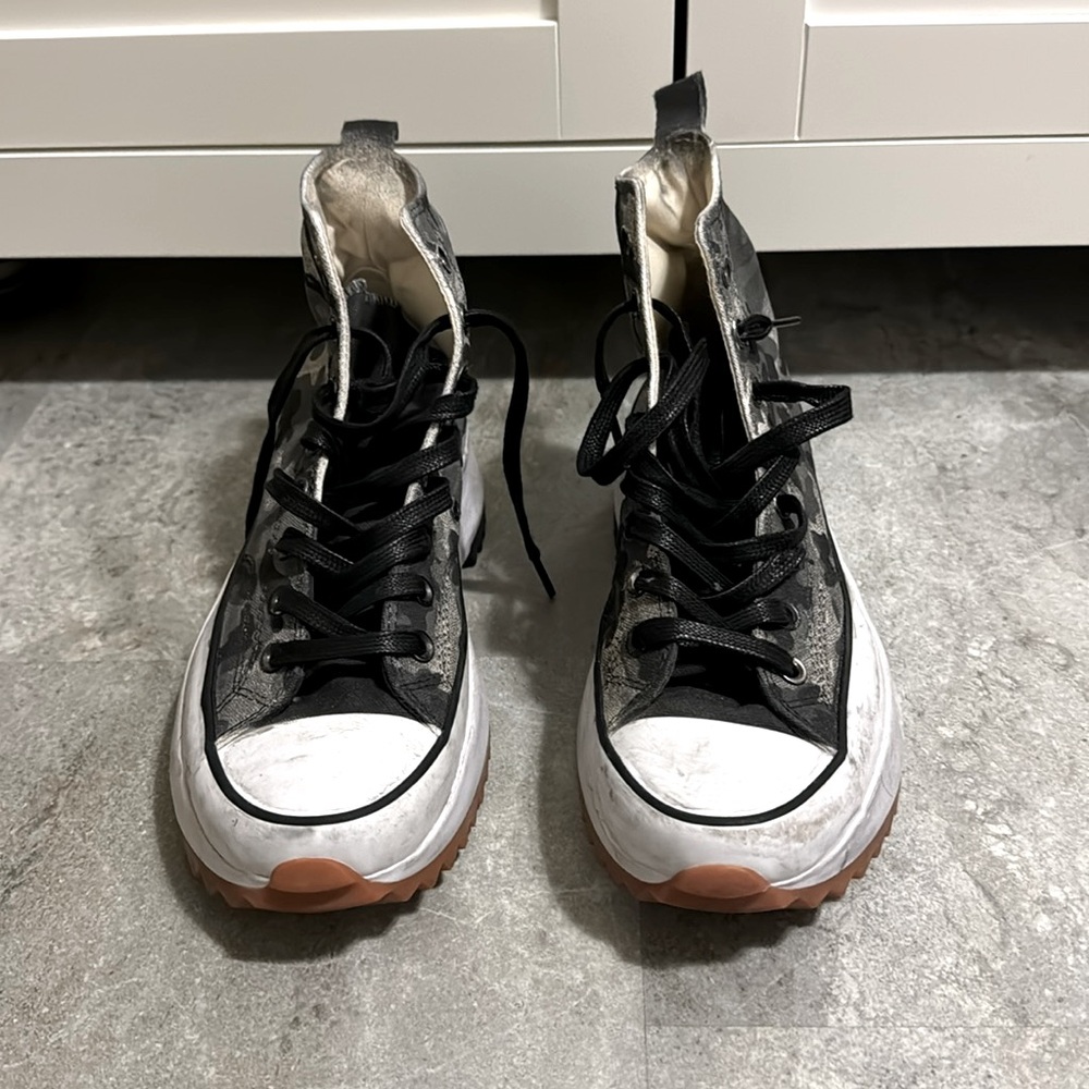 Converse Chuck Taylor’s